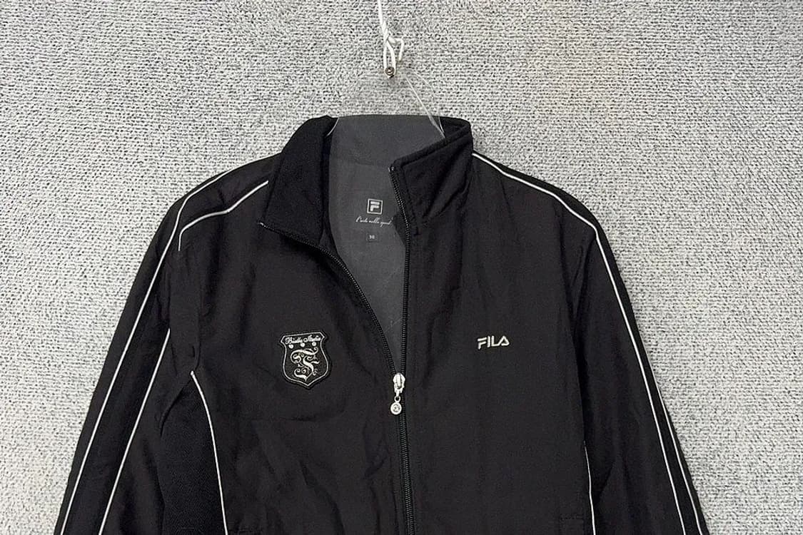 휠라 블랙 로고 기능성 집업 90 상품이미지3