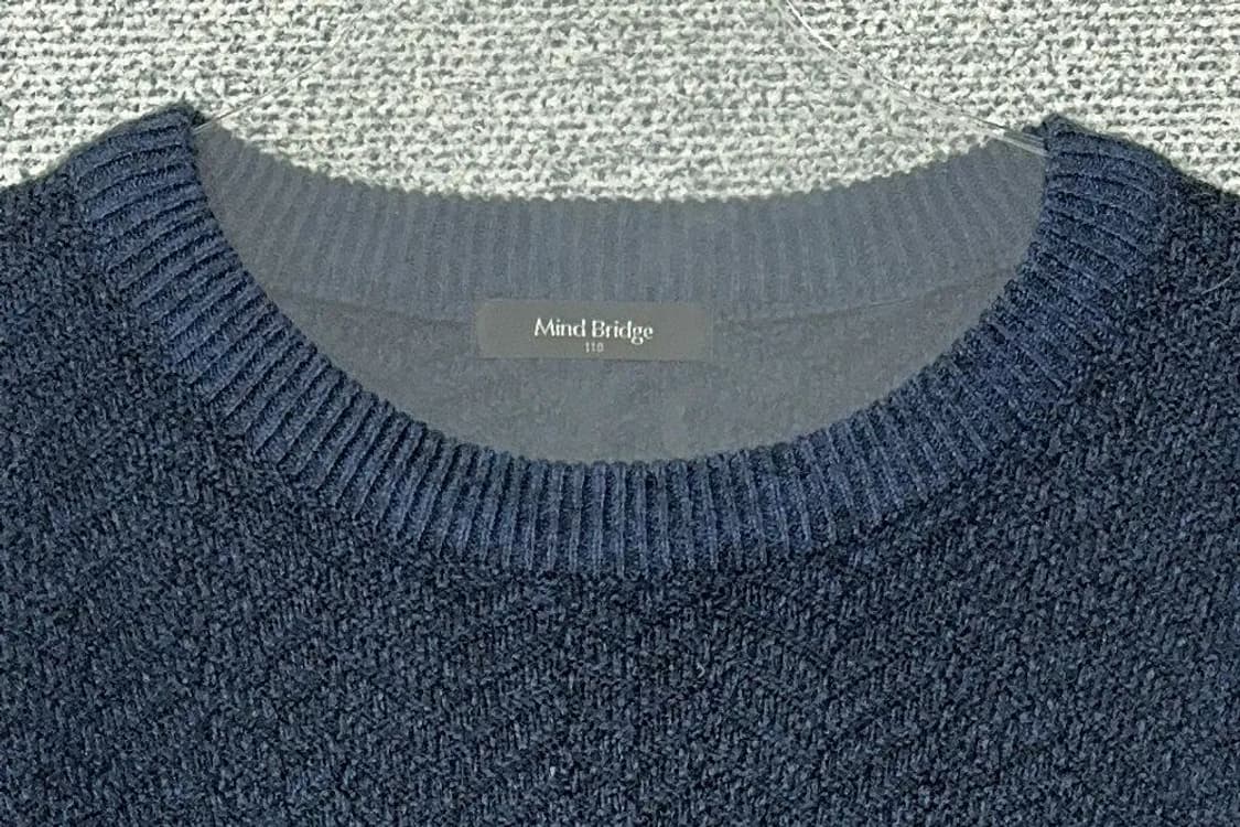 마인드브릿지 네이비 배색 캐주얼 남성 아크릴 니트 110 상품이미지5