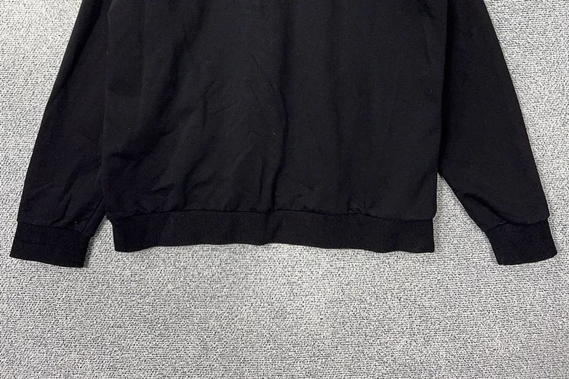 게스 블랙 스펠 로고 맨투맨 XL 상품이미지4