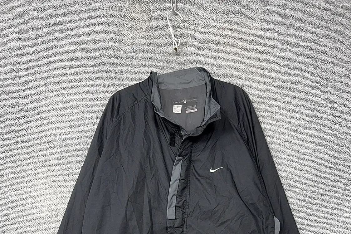 나이키 스우시 로고 그레이 바람막이 자켓 XL 상품이미지3