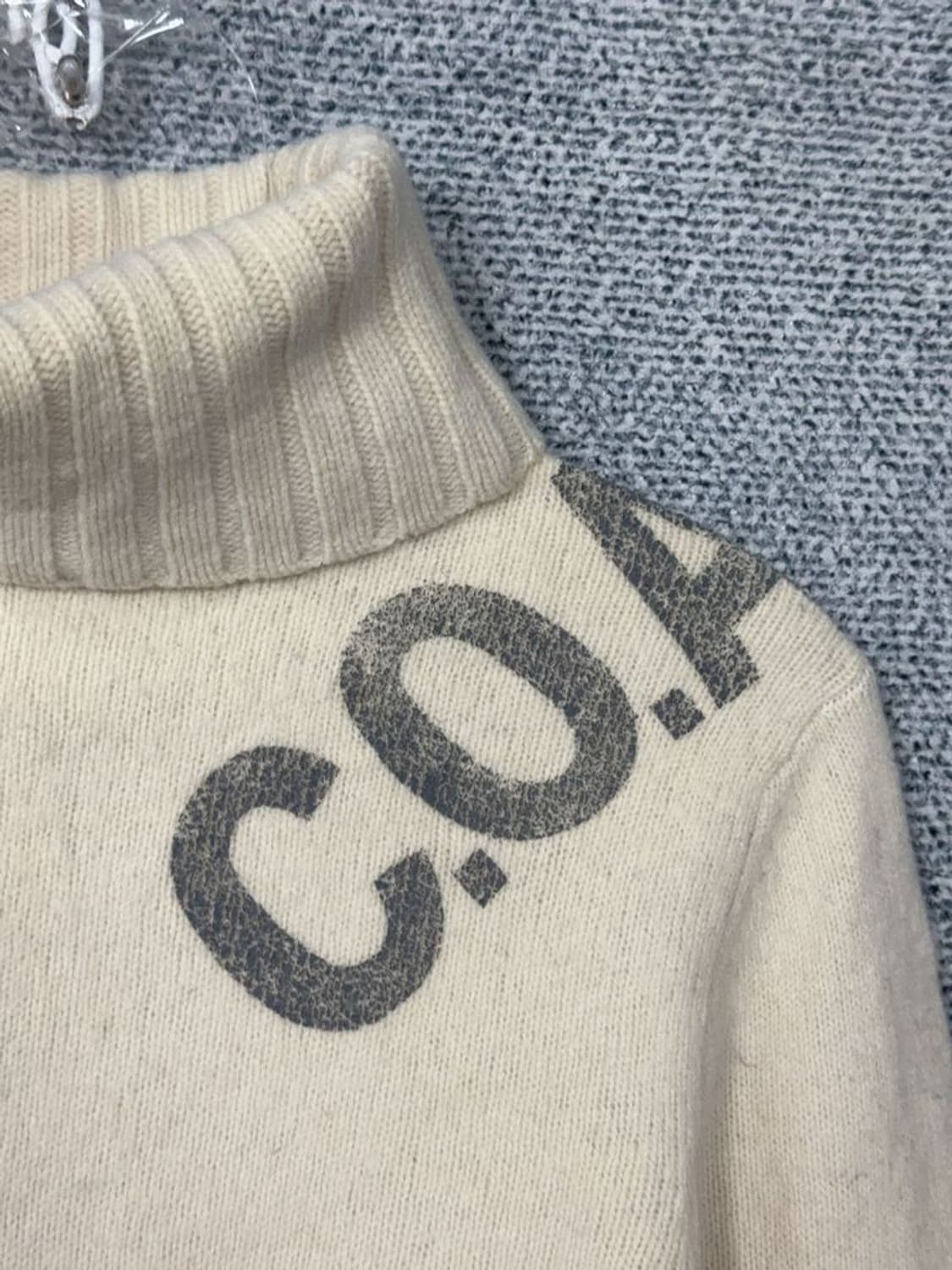 코악스 프린팅 크림 폴라 니트 S 상품이미지6