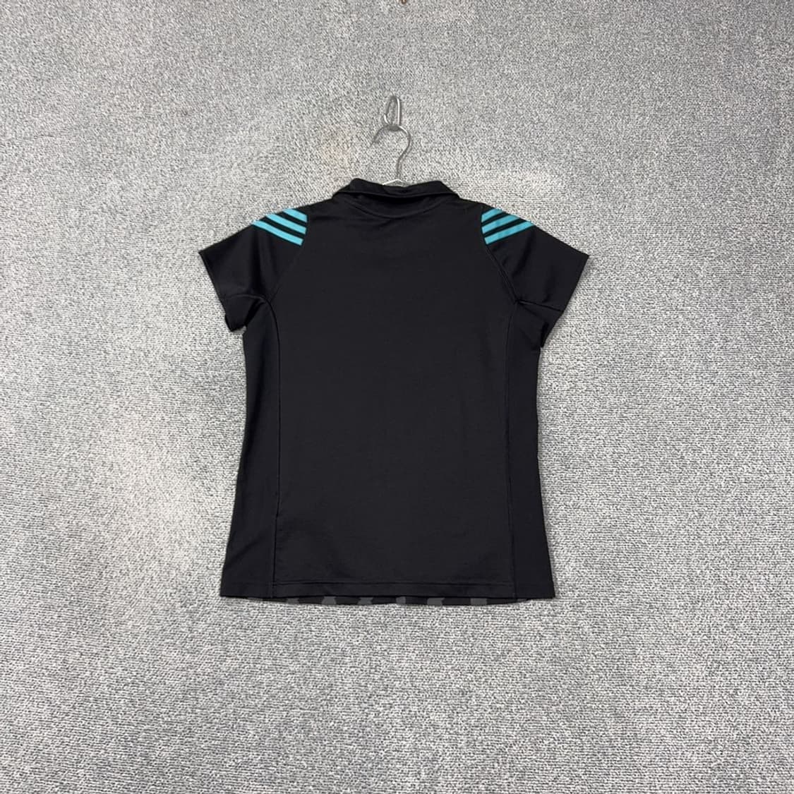 아디다스 블랙 로고 기능성 반팔 카라티 L 상품이미지2