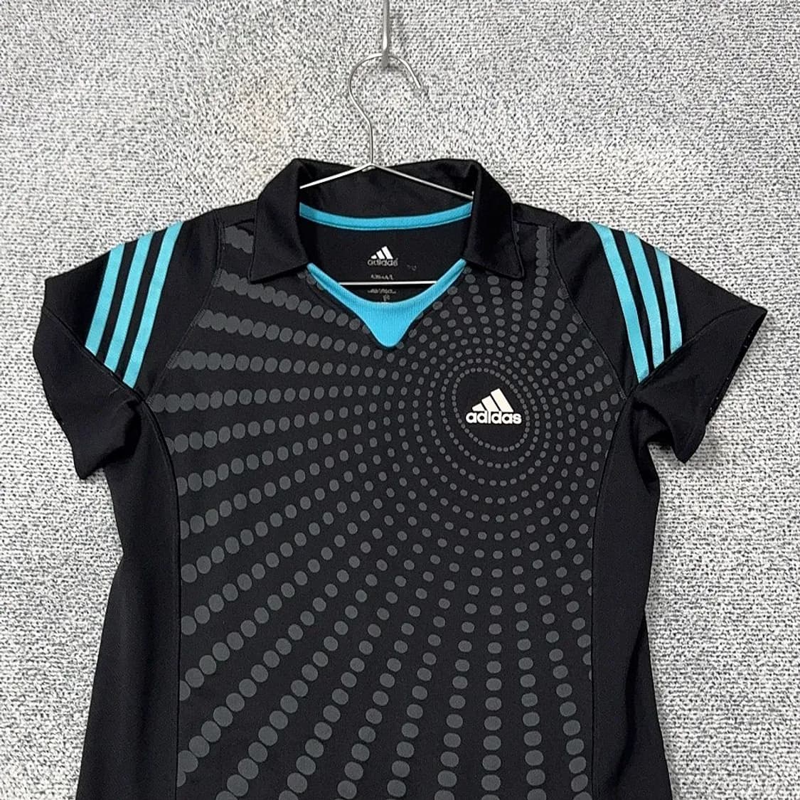 아디다스 블랙 로고 기능성 반팔 카라티 L 상품이미지3