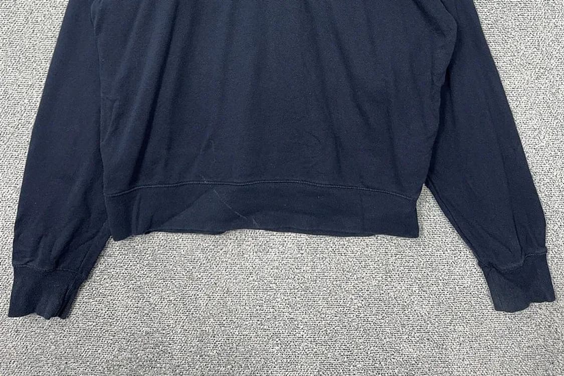 트래블 스펠 로고 반집업 네이비 맨투맨 L 상품이미지4