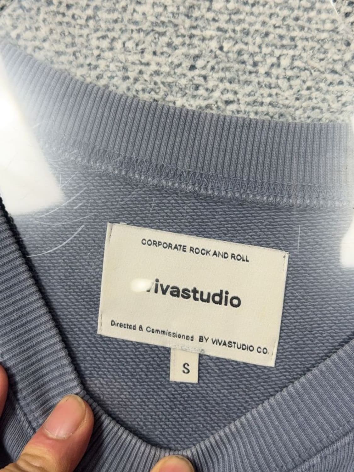 비바스튜디오 캐주얼 로고 오버핏 맨투맨 S 상품이미지8