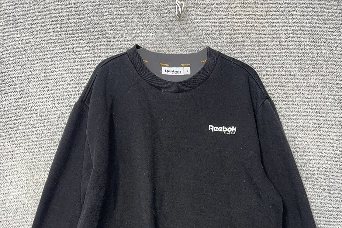 리복 블랙 로고 맨투맨 XL 상품이미지3