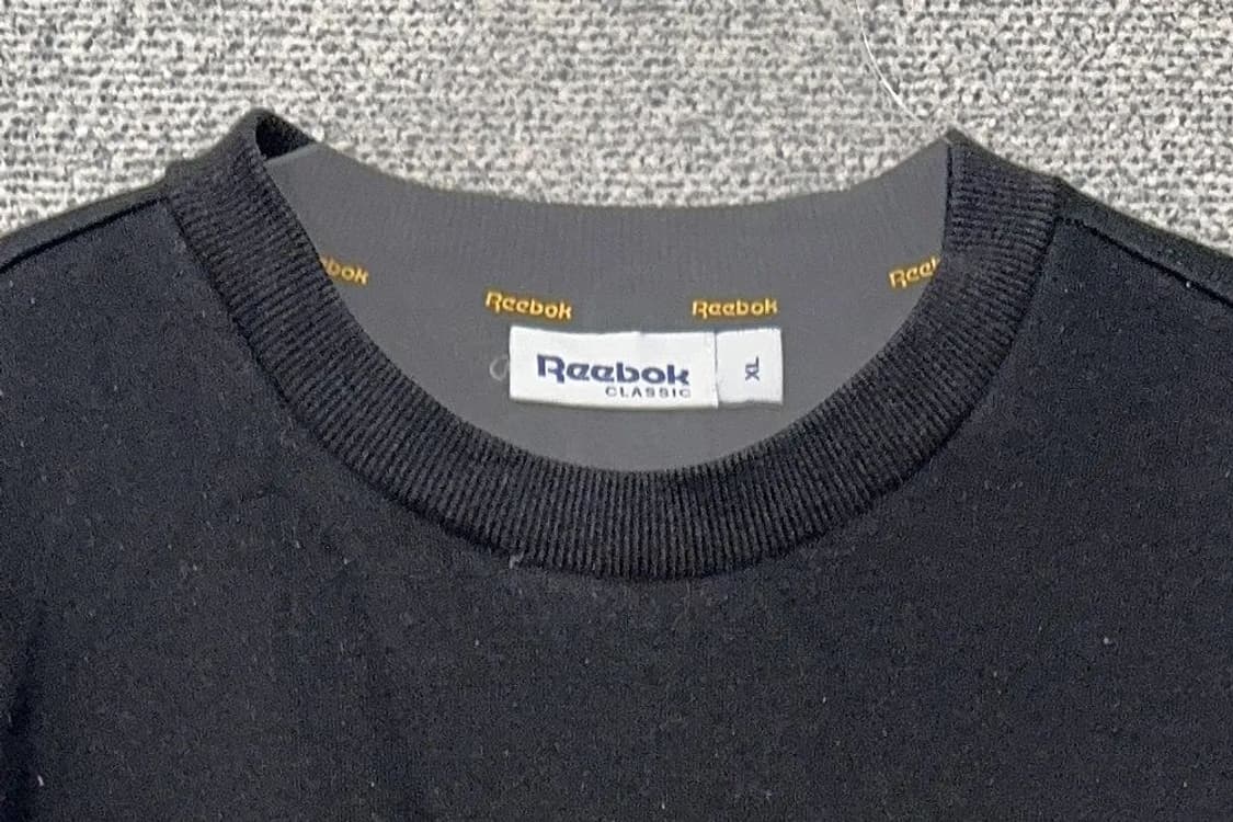 리복 블랙 로고 맨투맨 XL 상품이미지5