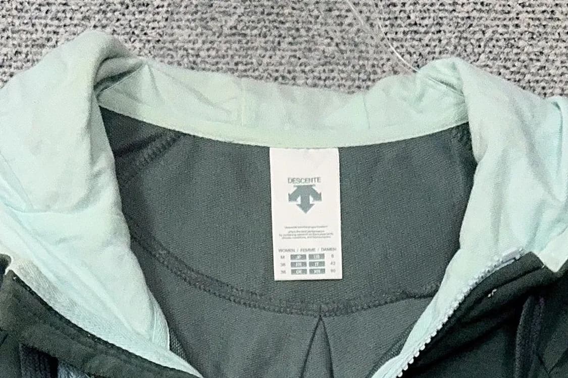 데상트 여성 기능성 후드 집업 M 상품이미지5