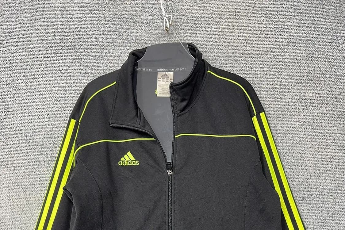 아디다스 블랙 로고 삼선 집업 저지 M 상품이미지3