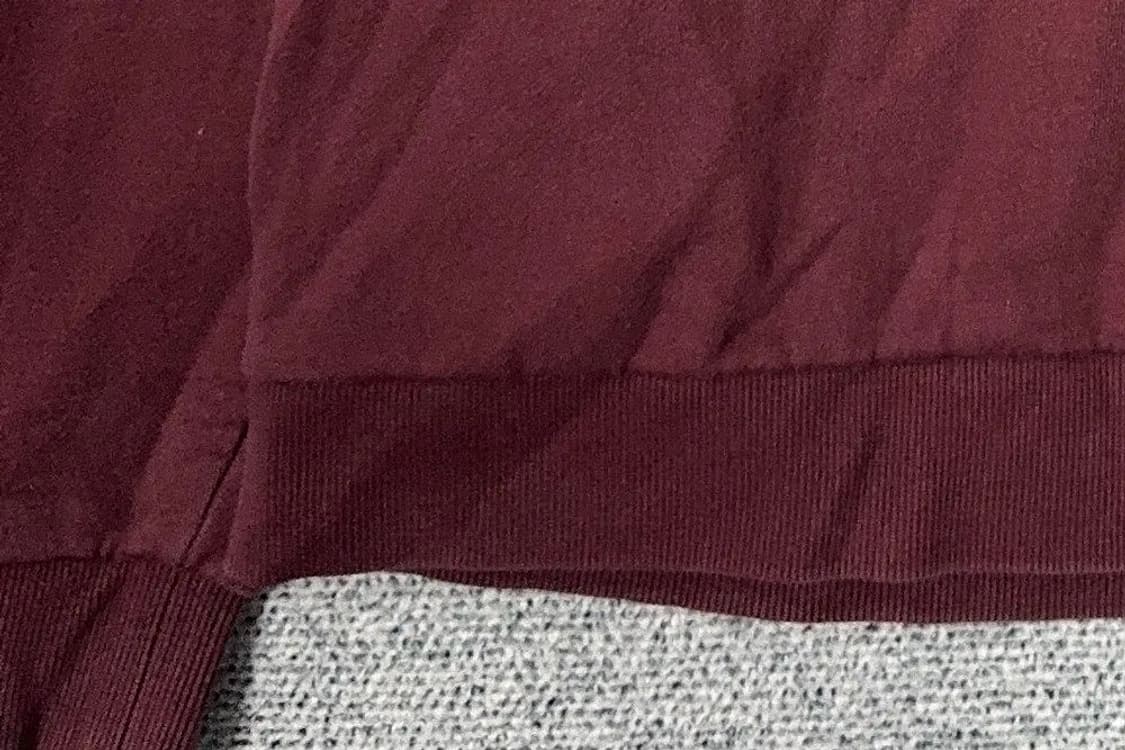 게스 삼각 로고 버건디 맨투맨 M 상품이미지7