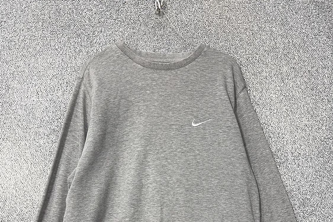 나이키 라이트 그레이 로고 맨투맨 L 상품이미지3