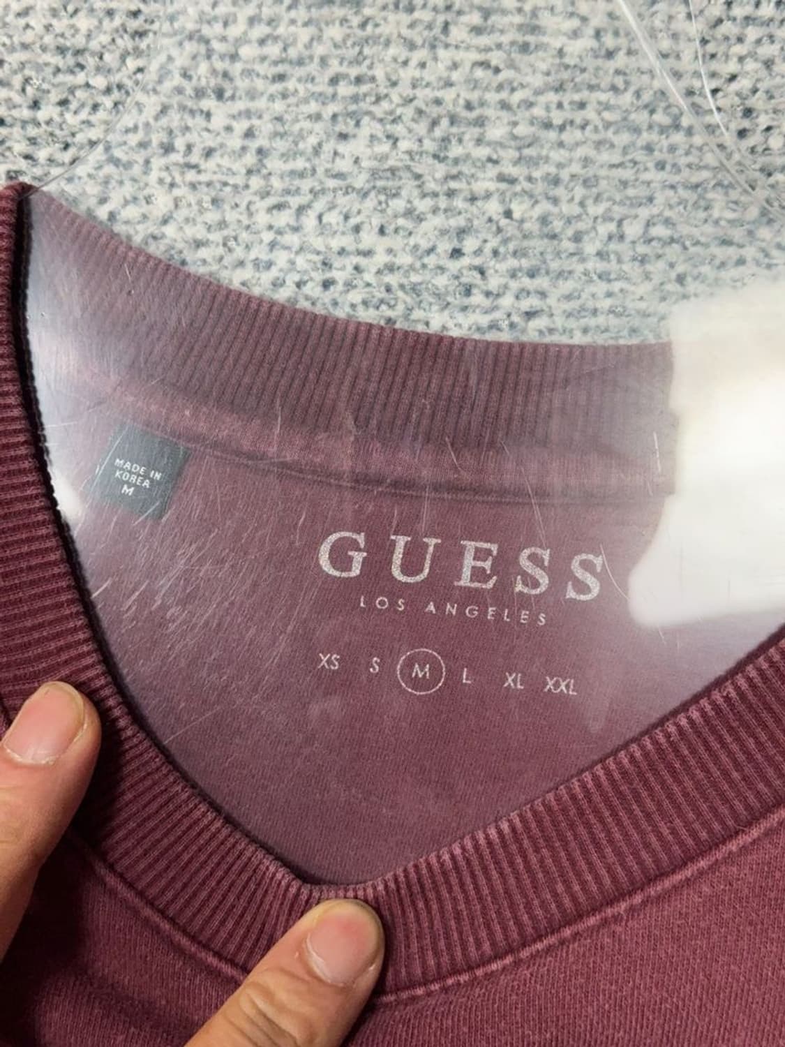 게스 삼각 로고 버건디 맨투맨 M 상품이미지8