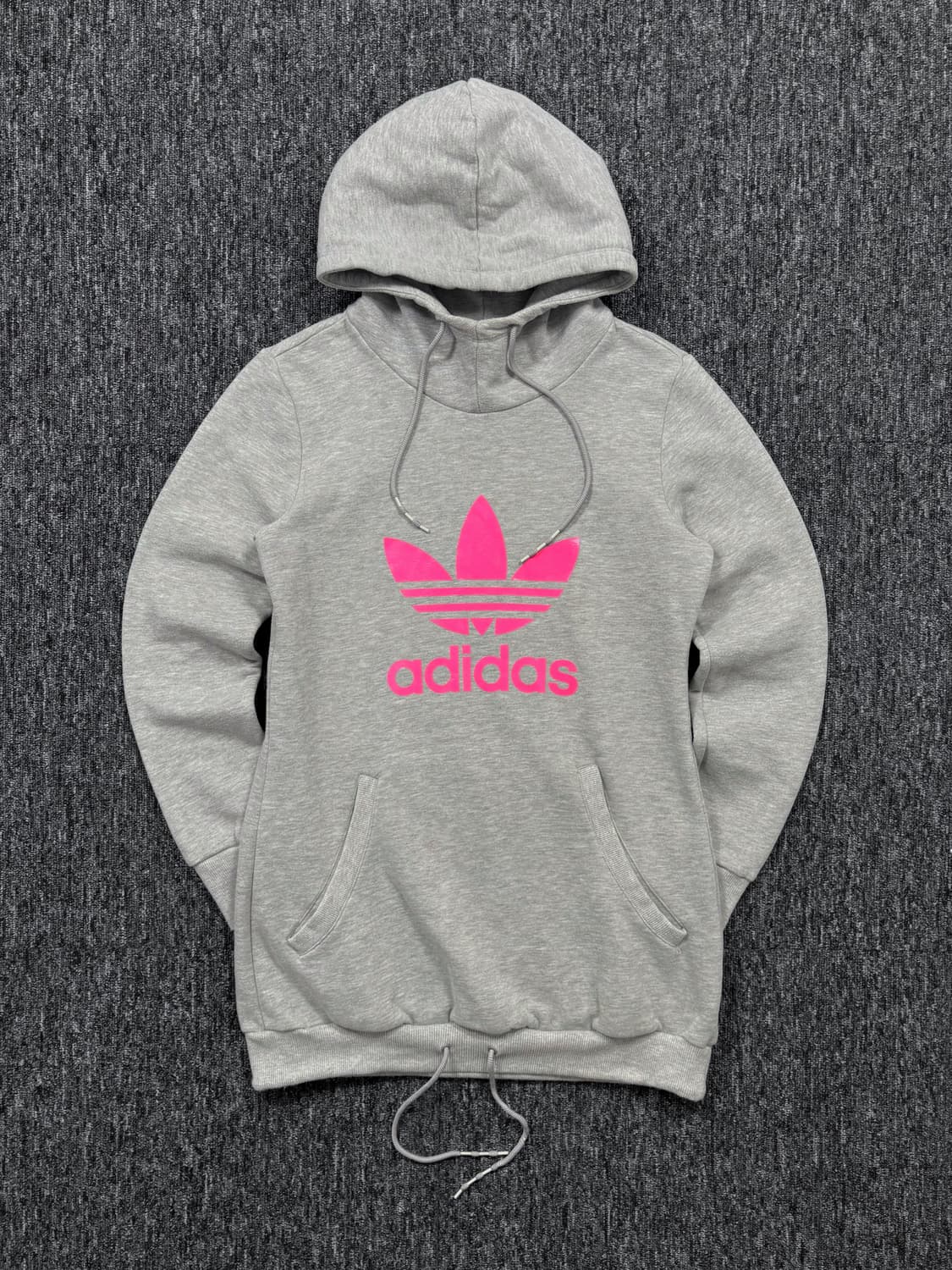 아디다스 핑크 빅로고 그레이 롱 후드티 상품이미지4