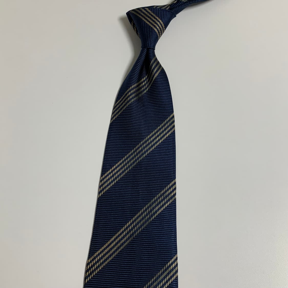 버버리(BURBERRY) 스트라이프 명품넥타이 정장패션 9cm 상품이미지8