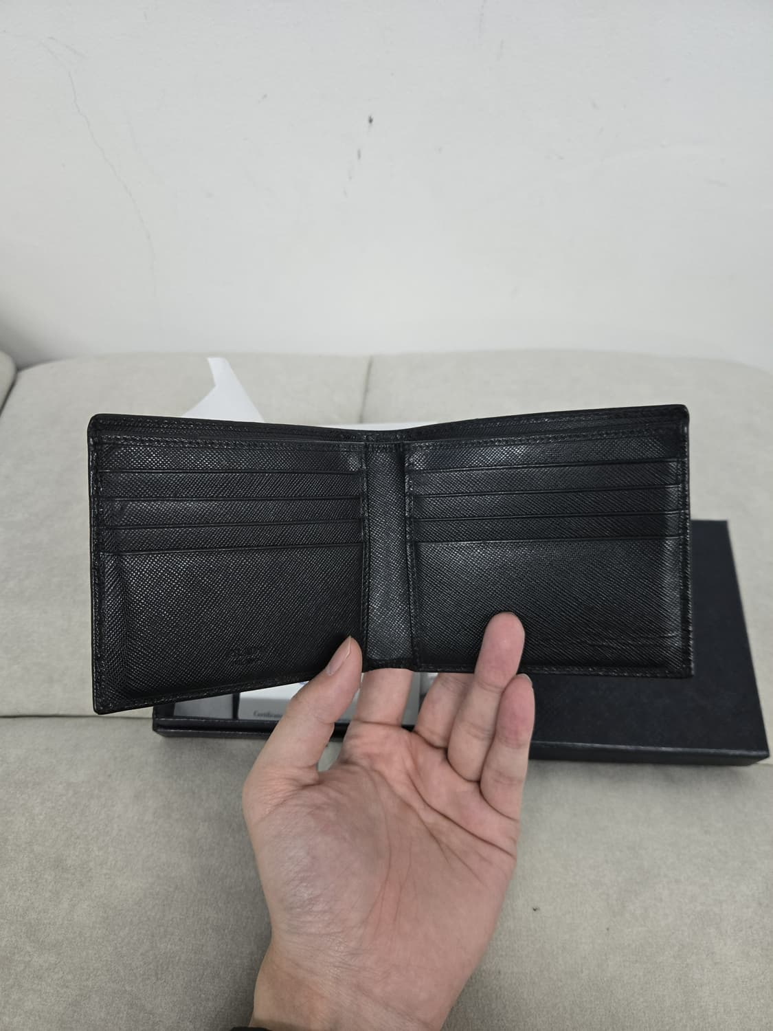 [보증서 정품]프라다 사피아노 반지갑 상품이미지5