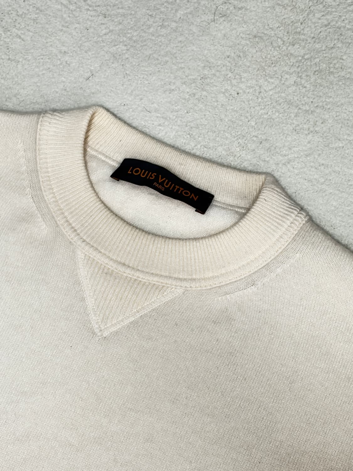 (매장판) 루이비통 캐시미어 니트 M 상품이미지2