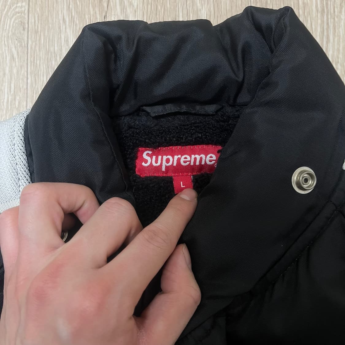 슈프림 사이드라인 빅로고 나일론 패딩 점퍼 L  상품이미지4