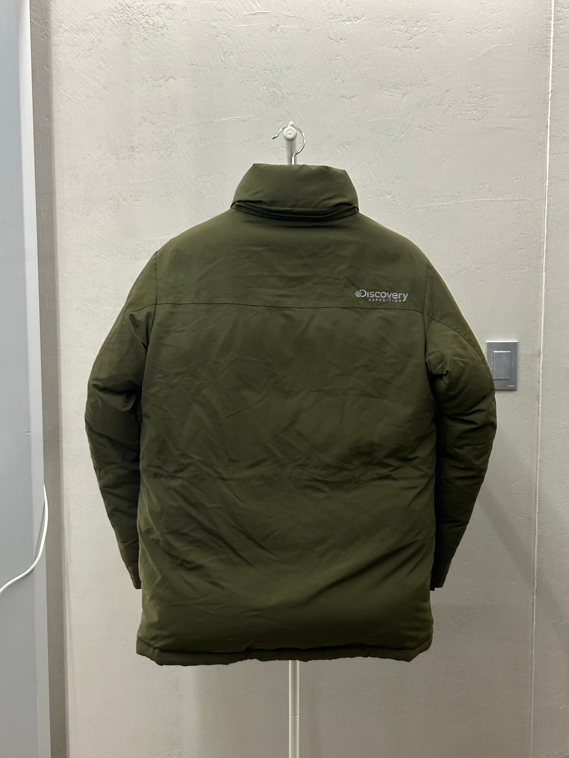 디스커버리 익스페디션(Discovery) 카키 패딩 자켓 상품이미지3