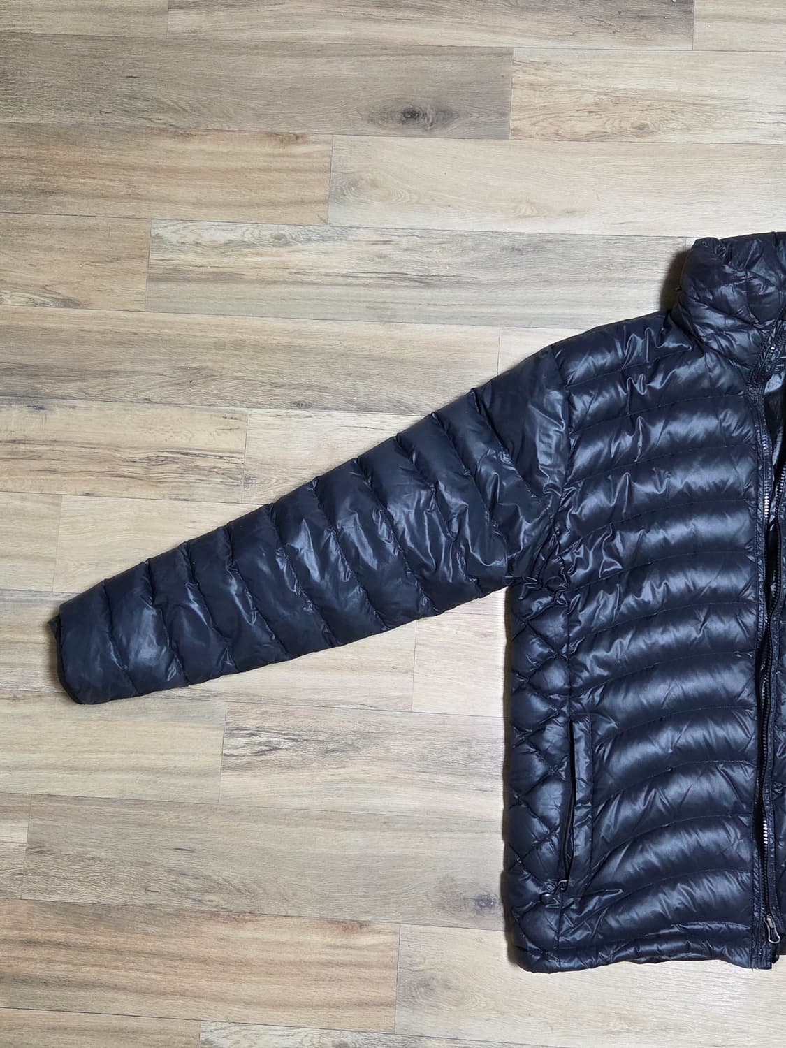 노스페이스 써밋 900 검정 패딩 경량패딩 상품이미지2