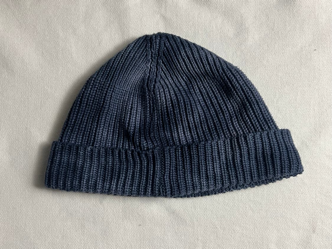 예스아이씨 비니 [Bleached Knit Beanie Navy] 상품이미지2
