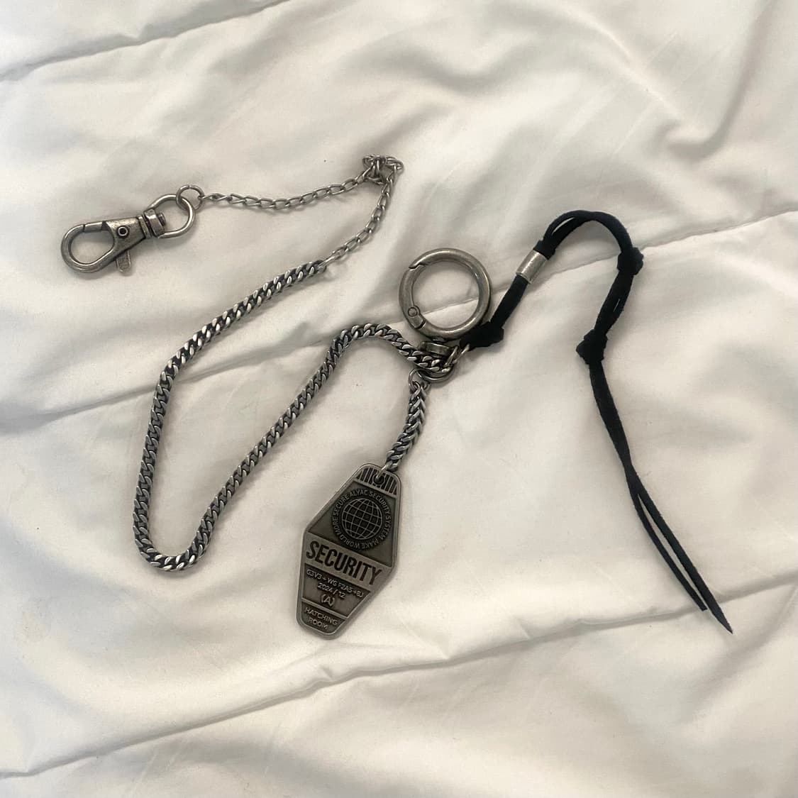 해칭룸 알약 키링 상품이미지1