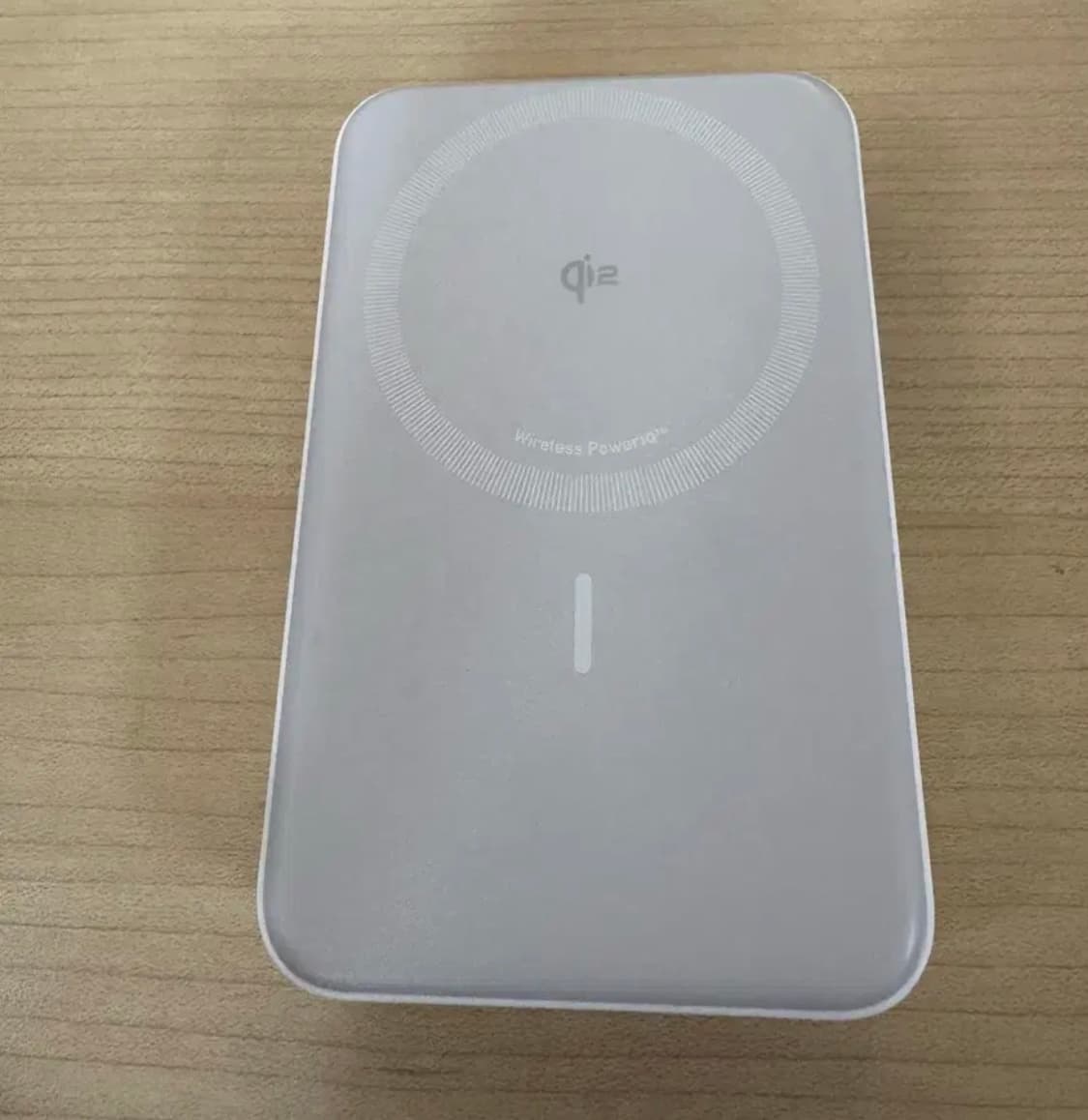 앤커 맥고 파워 뱅크 10000 상품이미지3