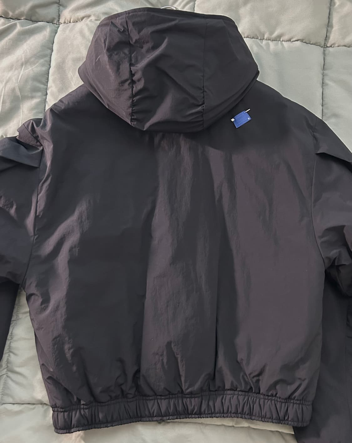 아더에러 (세미 오버사이즈 핏 우븐 패디드 후디 재킷) 상품이미지2