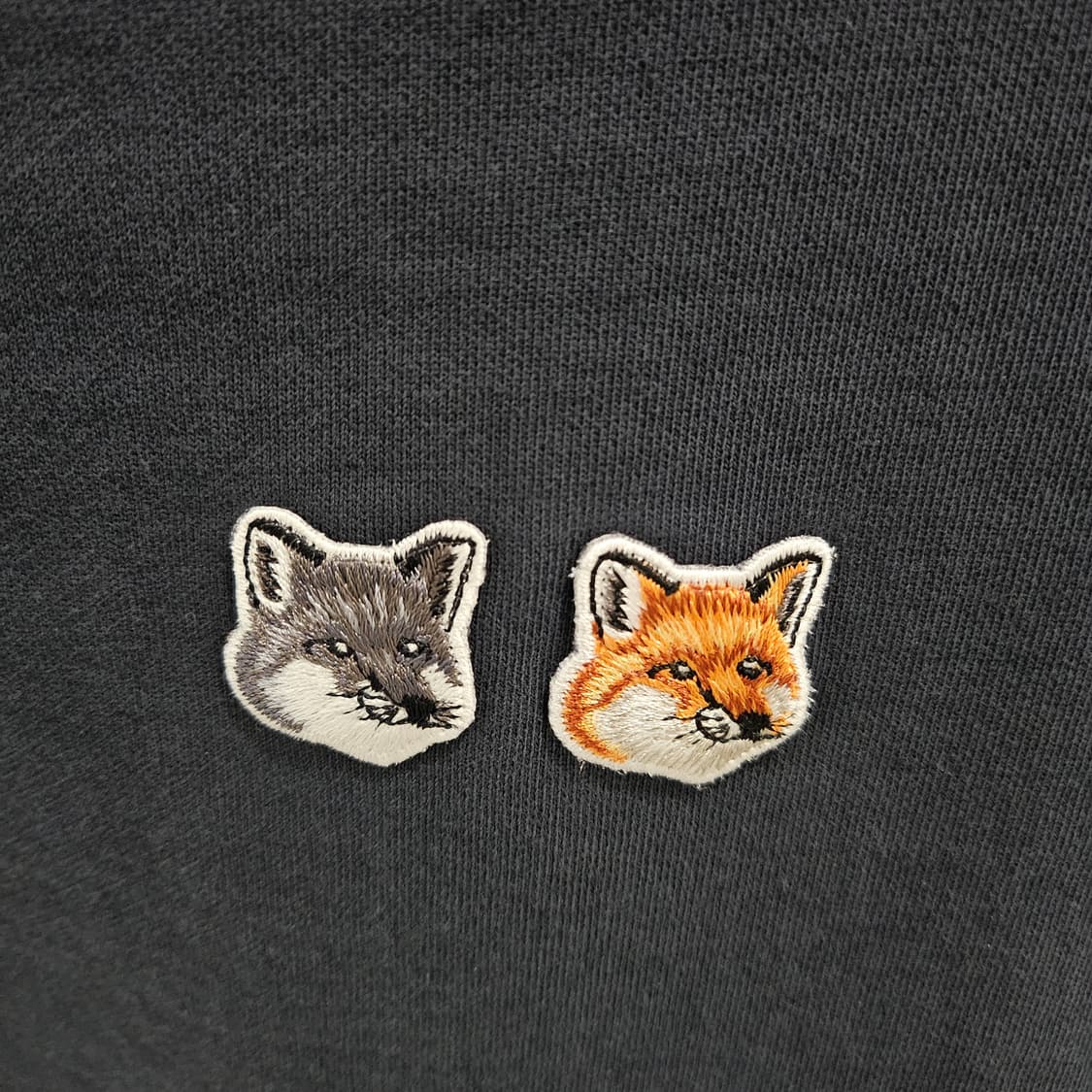 메종키츠네 로고 더블폭스 블랙 맨투맨
L 상품이미지3