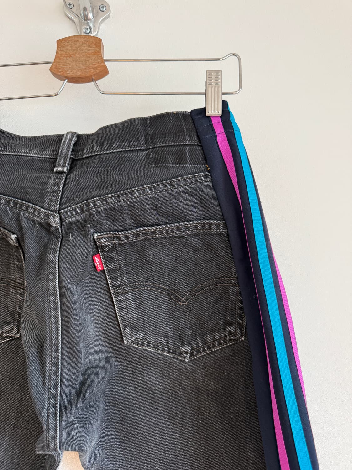 리바이스 x 아디다스 리메이크 팬츠 상품이미지6