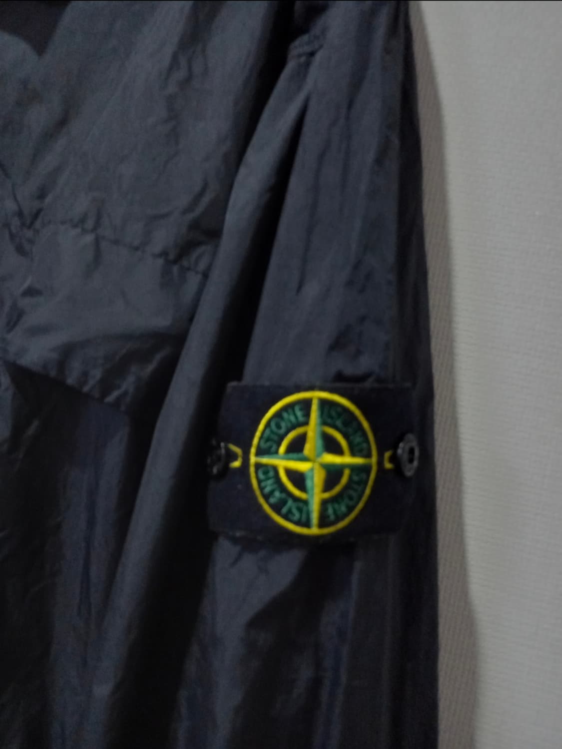 정품 스톤아일랜드 24SS 크링클랩스 나일론 오버셔츠 자켓 115 3XL 상품이미지2