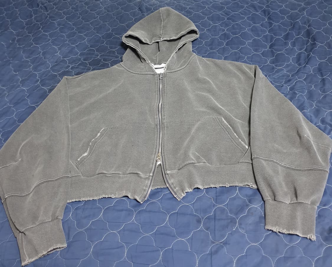 OOTD 크롭 피그먼트 워싱 투웨이 지퍼 짚업 후드티 차콜 (M) 상품이미지1