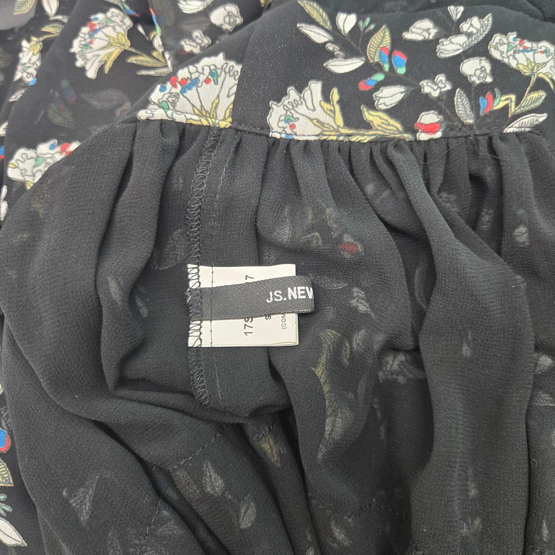 0835 JS 뉴욕 플라워 패턴 홀터넥 쉬폰 캉캉 롱 원피스55 상품이미지5