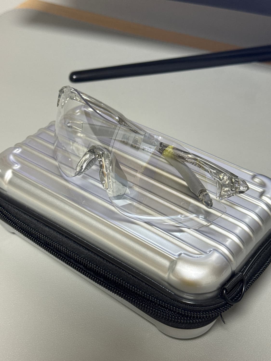 네오테리아 런닝 선글라스 상품이미지1