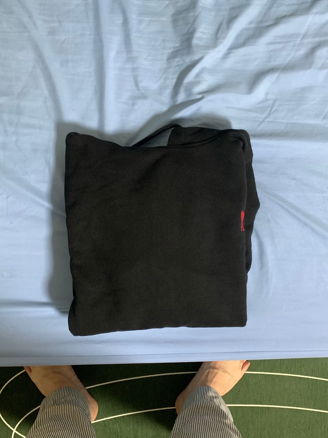 아미 스몰로고 후드티 상품이미지3