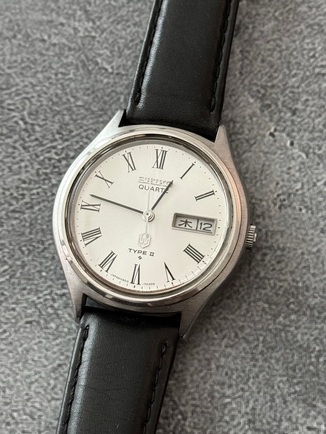 세이코 Seiko TYPE II 쿼츠 로만 인덱스 데이데이트 상품이미지1
