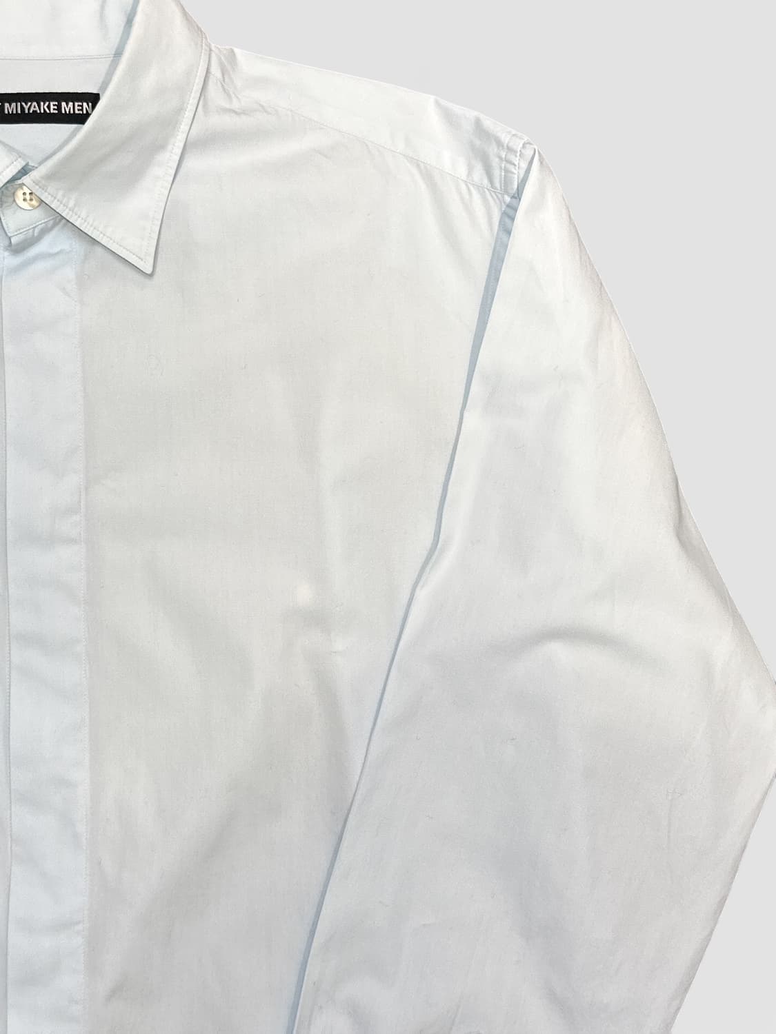 Issey Miyake MEN Hidden Button Shirt 상품이미지3