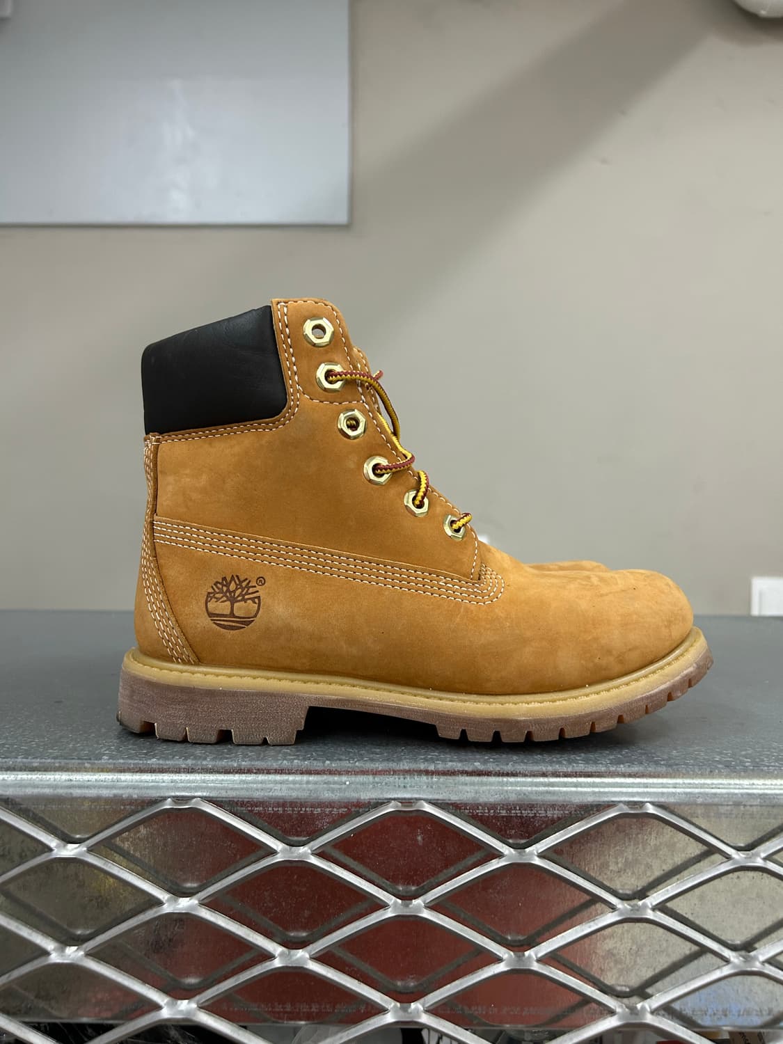 팀버랜드 6인치 프리미엄 부츠 w5.5 상품이미지4