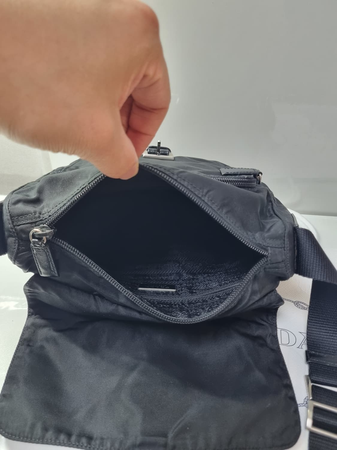 프라다 메신저백 상품이미지10