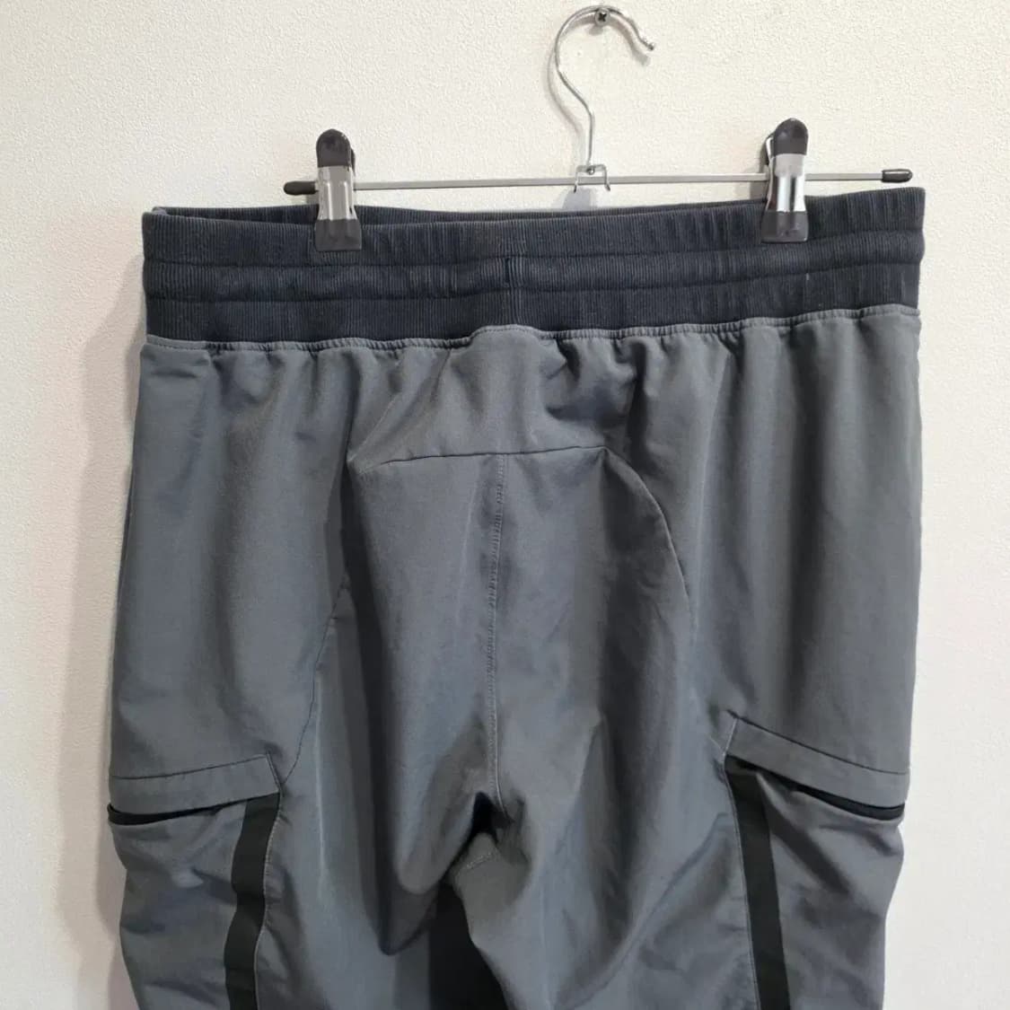 언더아머 회색 카고 조거 팬츠 XL 상품이미지4