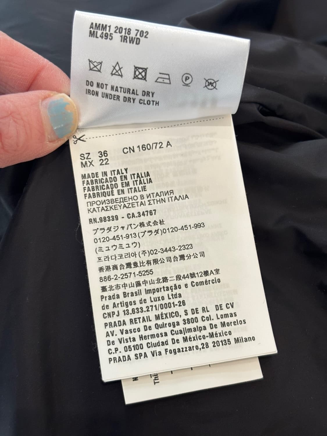 (New)Miu Miu Crop padding 상품이미지9