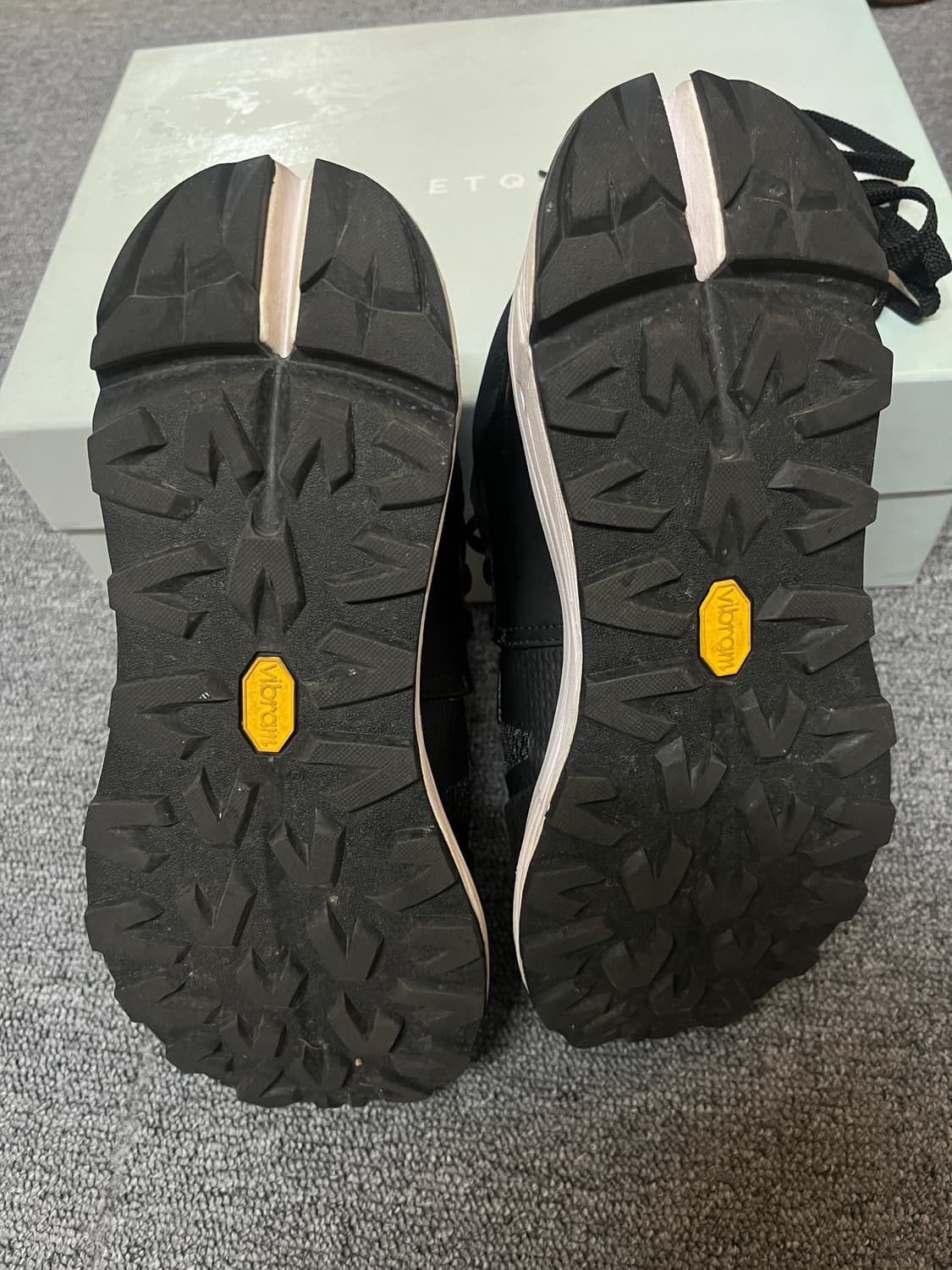 ETQ 소닉 런닝화 255사이즈 상품이미지3