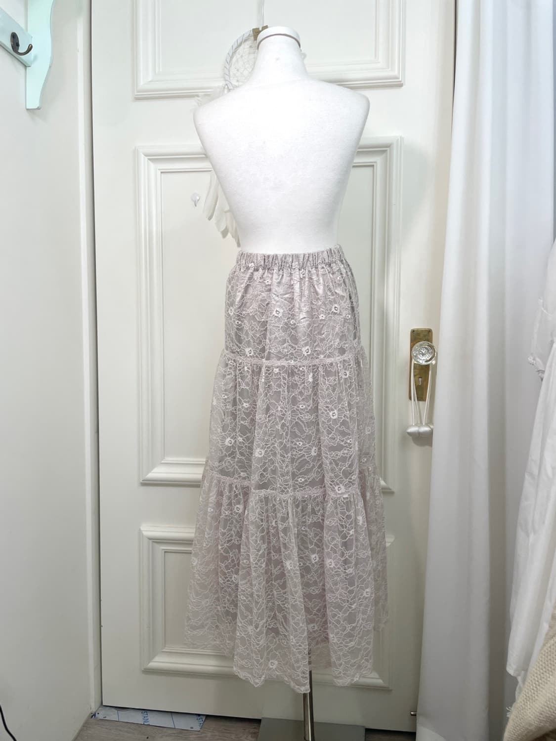 MAISON DE FLEUR lavender gray lace long 상품이미지3