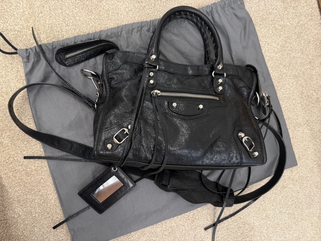 발렌시아가 시티 모터백 블랙 스몰 은장 상품이미지2