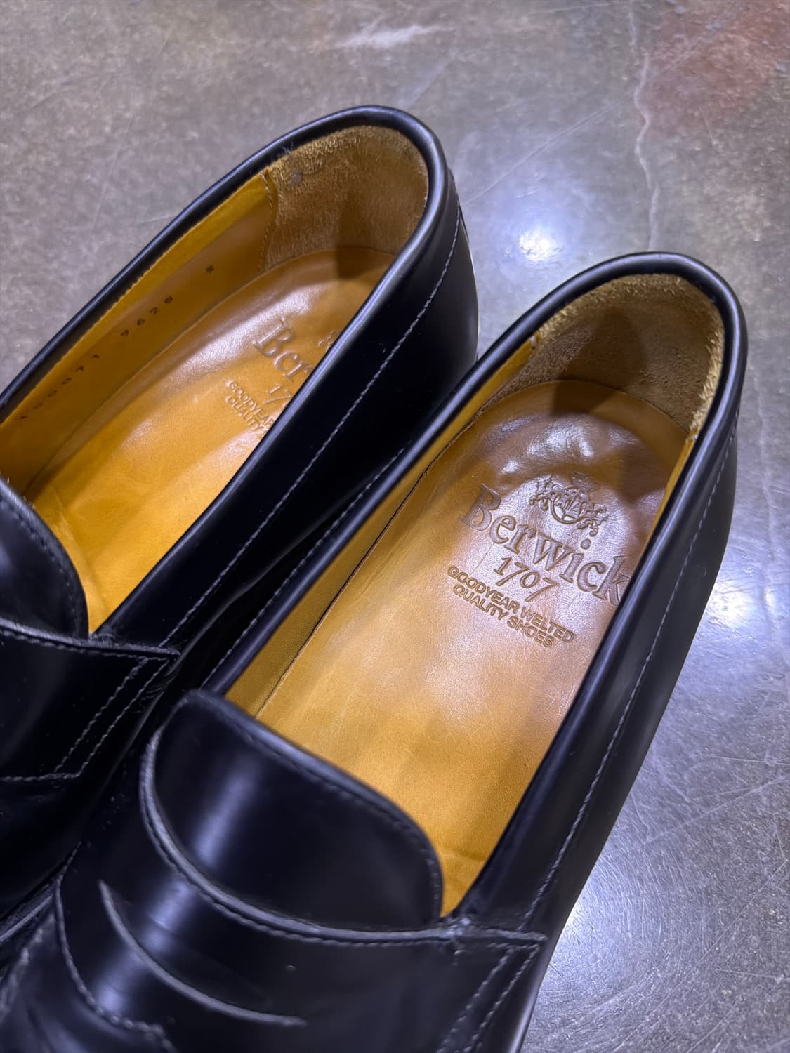 버윅 9628 클래식 페니로퍼 블랙 사이즈 5 (240) 상품이미지5