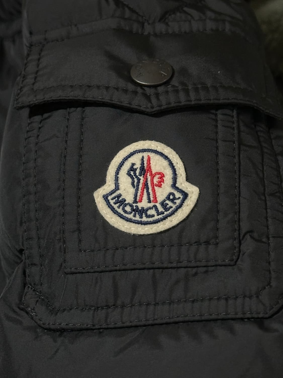 [0] 새상품급 몽클레어 21FW 마르크 (모렐) 패딩 상품이미지2