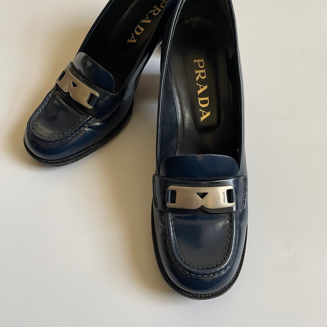 PRADA 37.5 상품이미지2
