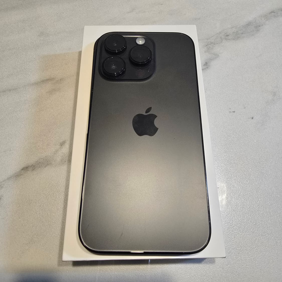 아이폰14프로 128 블랙 상품이미지1