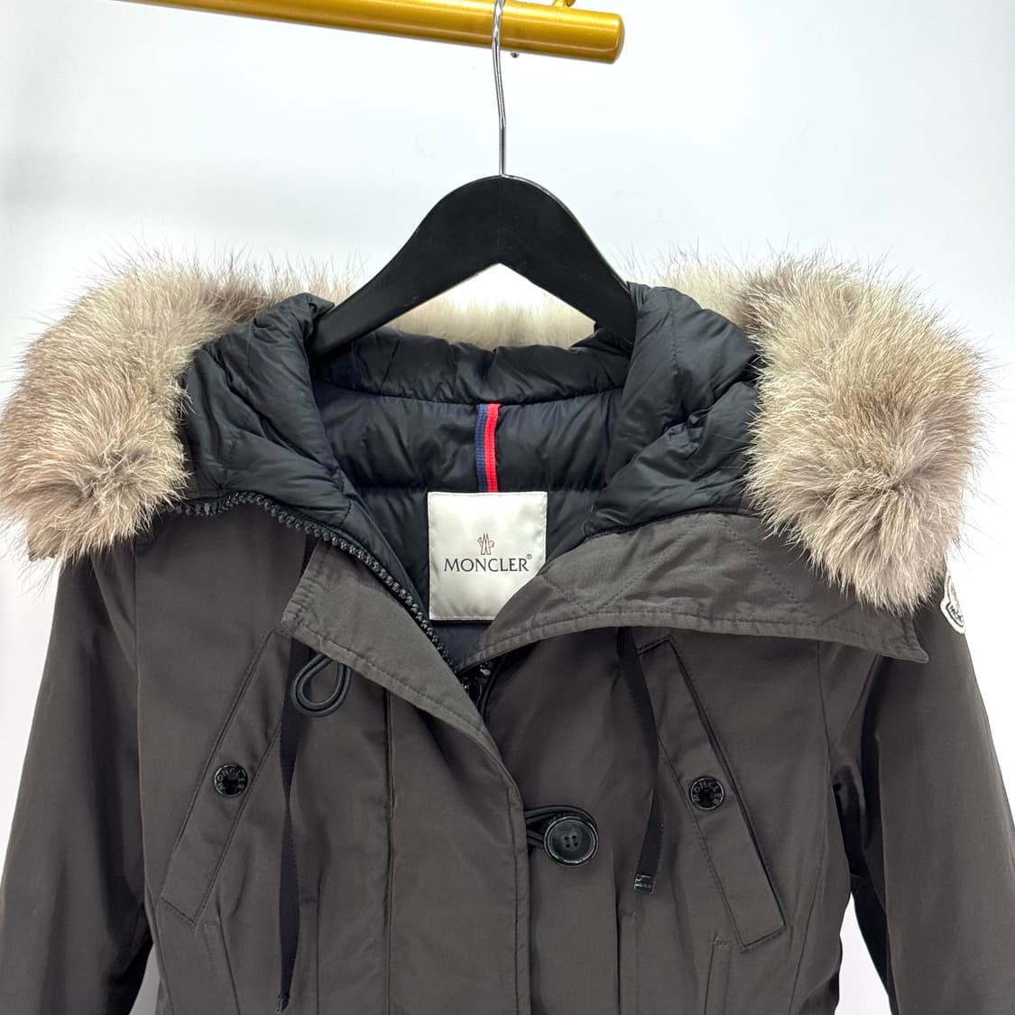 [2사이즈] 몽클레어 아리에뜨 폭스 퍼 패딩 후드 점퍼 상품이미지3