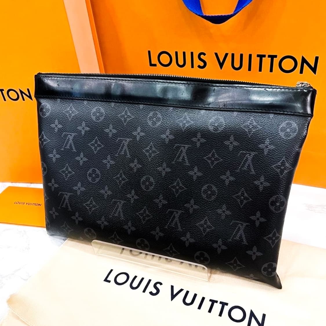 루이비통 이클립스 포쉐트 아폴로 클러치 상품이미지3