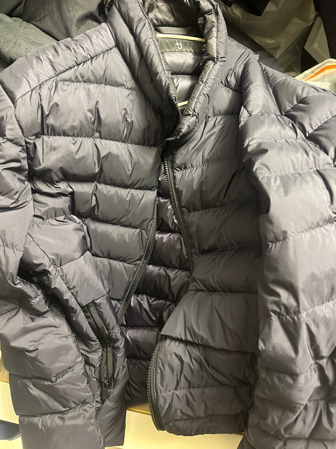 (XL) 유니클로 질샌더 경량패딩 상품이미지1